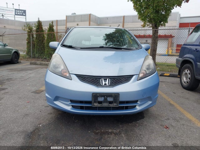 2010 Honda Fit მანქანა იყიდება აუქციონზე, vin: JHMGE8H52AC802238, აუქციონის ნომერი: 40092013