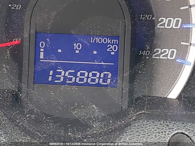 2010 Honda Fit მანქანა იყიდება აუქციონზე, vin: JHMGE8H52AC802238, აუქციონის ნომერი: 40092013