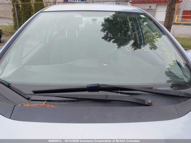 2010 Honda Fit მანქანა იყიდება აუქციონზე, vin: JHMGE8H52AC802238, აუქციონის ნომერი: 40092013