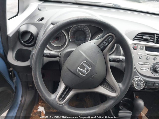 2010 Honda Fit მანქანა იყიდება აუქციონზე, vin: JHMGE8H52AC802238, აუქციონის ნომერი: 40092013
