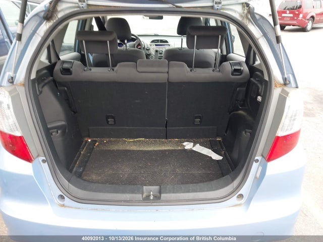 2010 Honda Fit მანქანა იყიდება აუქციონზე, vin: JHMGE8H52AC802238, აუქციონის ნომერი: 40092013