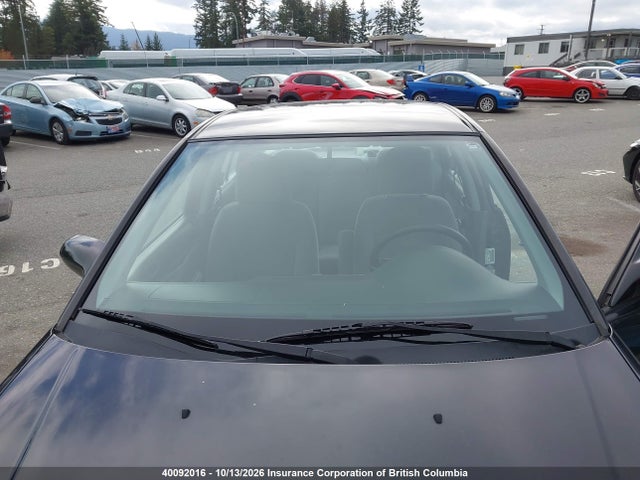 40092016 :رقم المزاد ، 2HGES16611H939500 vin ، 2001 Honda Civic مزاد بيع