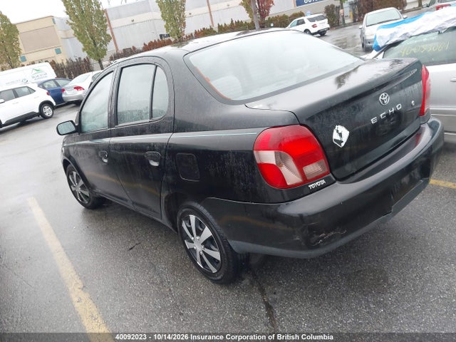 40092023 :رقم المزاد ، JTDBT1238Y5014918 vin ، 2000 Toyota Echo مزاد بيع