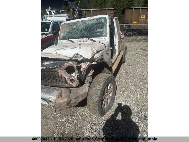2018 Jeep Wrangler Unlimited Sahara მანქანა იყიდება აუქციონზე, vin: 1C4BJWEG6JL915174, აუქციონის ნომერი: 40092032