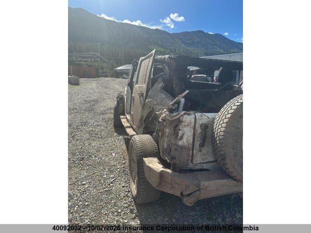 2018 Jeep Wrangler Unlimited Sahara მანქანა იყიდება აუქციონზე, vin: 1C4BJWEG6JL915174, აუქციონის ნომერი: 40092032