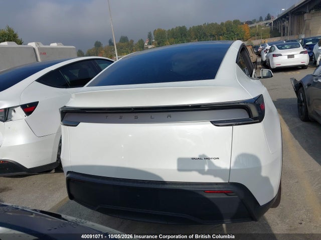 Tesla Model Y 2026 XP7YGDEE2TB870914 Image 17