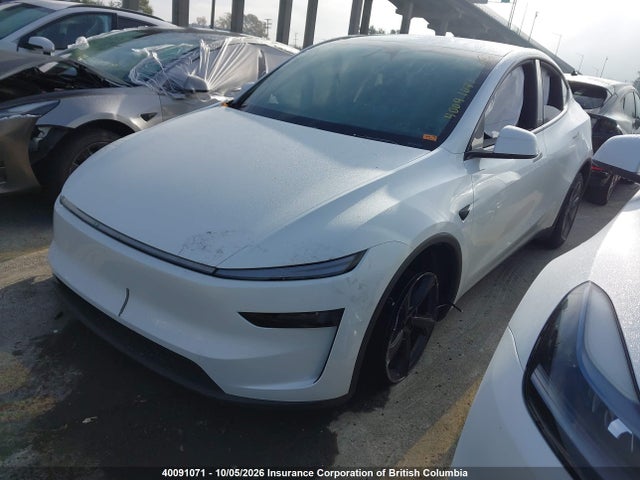 Tesla Model Y 2026 XP7YGDEE2TB870914 Image 2