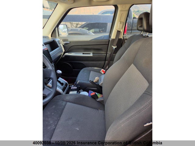 40092038 :رقم المزاد ، 1J8FF28W88D616653 vin ، 2008 Jeep Patriot Sport مزاد بيع
