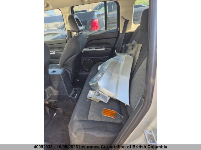 40092038 :رقم المزاد ، 1J8FF28W88D616653 vin ، 2008 Jeep Patriot Sport مزاد بيع