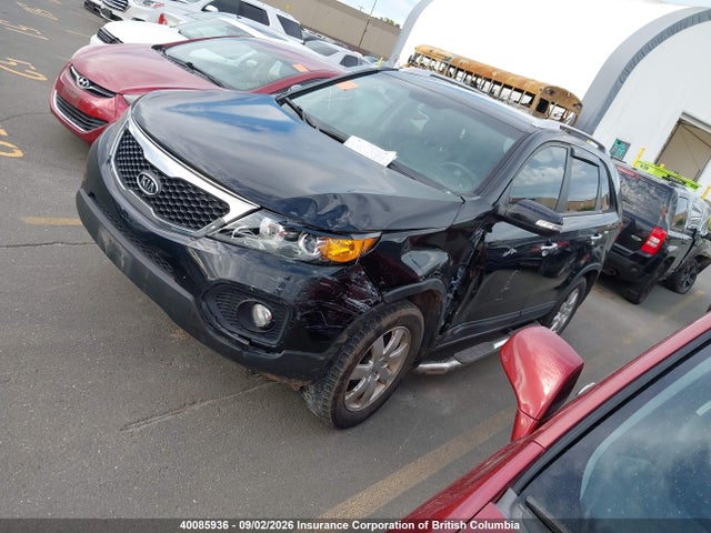 Auction sale of the 2013 Kia Sorento Lx, vin: 5XYKT3A68DG371895, lot number: 40085936