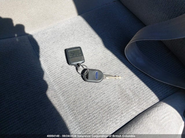 Auction sale of the 2000 Ford Taurus Se, vin: 1FAFP53U8YG225194, lot number: 40084148