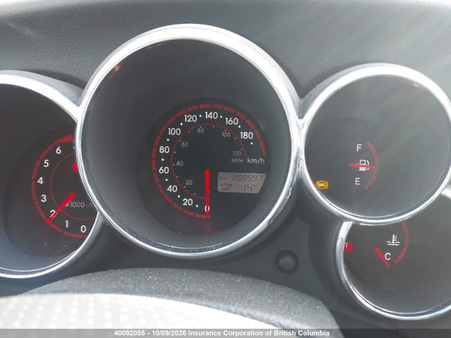 40092055 :رقم المزاد ، 2T1KR32E97C635288 vin ، 2007 Toyota Corolla Matrix Xr مزاد بيع