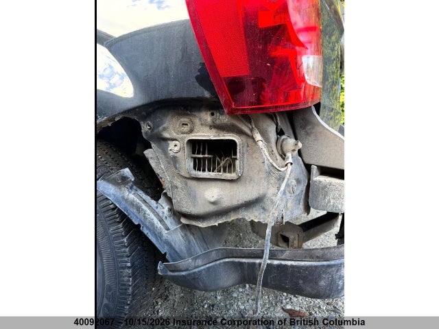 2011 Mazda Tribute I მანქანა იყიდება აუქციონზე, vin: 4F2CY0C71BKM00333, აუქციონის ნომერი: 40092067