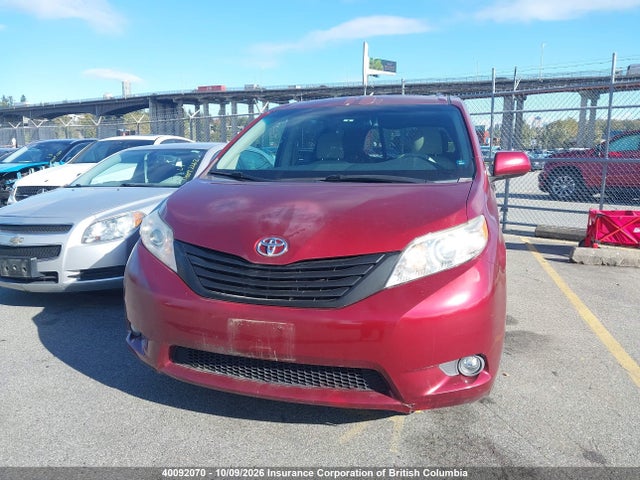 Продаж на аукціоні авто 2011 Toyota Sienna V6 7 Passenger, vin: 5TDZK3DC8BS172042, номер лоту: 40092070