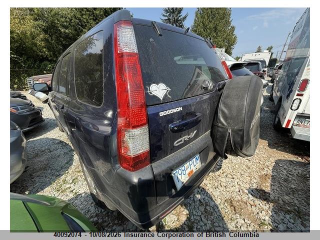 40092074 :رقم المزاد ، JHLRD78855C002415 vin ، 2005 Honda Cr-v مزاد بيع
