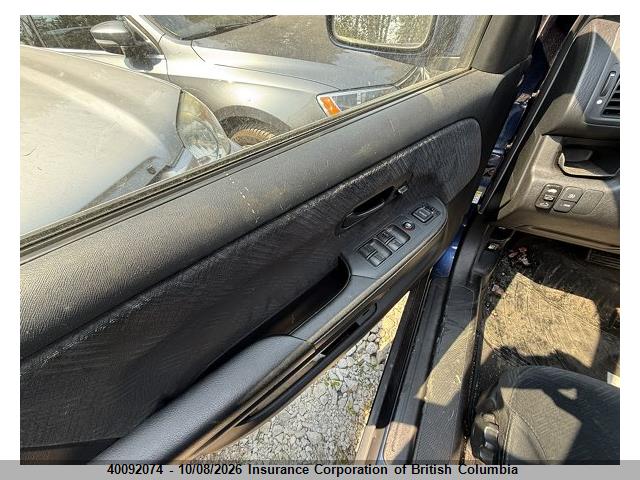 40092074 :رقم المزاد ، JHLRD78855C002415 vin ، 2005 Honda Cr-v مزاد بيع