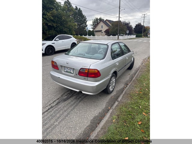 Продажа на аукционе авто 2000 Honda Civic, vin: 2HGEJ6614YH921314, номер лота: 40092075