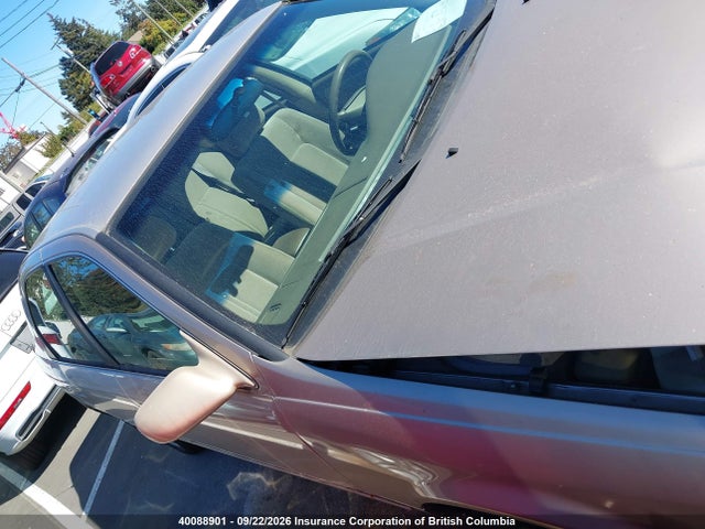40088901 :رقم المزاد ، 4T1BG22KXWU843330 vin ، 1998 Toyota Camry Ce/le/xle مزاد بيع
