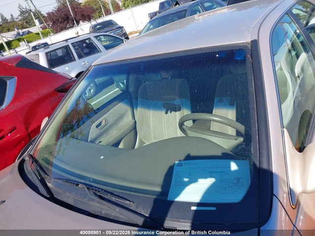 40088901 :رقم المزاد ، 4T1BG22KXWU843330 vin ، 1998 Toyota Camry Ce/le/xle مزاد بيع