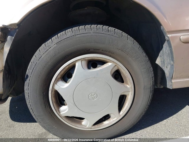 40088901 :رقم المزاد ، 4T1BG22KXWU843330 vin ، 1998 Toyota Camry Ce/le/xle مزاد بيع