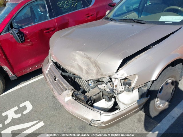 40088901 :رقم المزاد ، 4T1BG22KXWU843330 vin ، 1998 Toyota Camry Ce/le/xle مزاد بيع