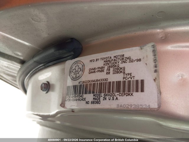 40088901 :رقم المزاد ، 4T1BG22KXWU843330 vin ، 1998 Toyota Camry Ce/le/xle مزاد بيع