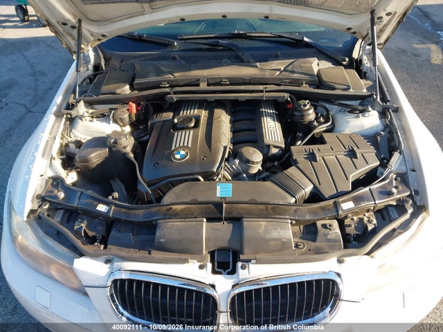 40092111 :رقم المزاد ، WBAPK7C58BA821298 vin ، 2011 Bmw 328i مزاد بيع