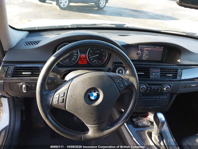 40092111 :رقم المزاد ، WBAPK7C58BA821298 vin ، 2011 Bmw 328i مزاد بيع