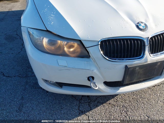 40092111 :رقم المزاد ، WBAPK7C58BA821298 vin ، 2011 Bmw 328i مزاد بيع