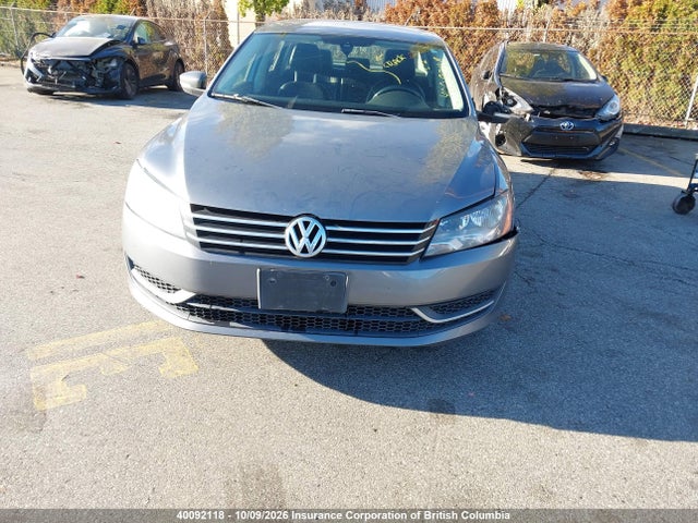 Продажа на аукционе авто 2013 Volkswagen Passat S, vin: 1VWAH7A39DC004192, номер лота: 40092118
