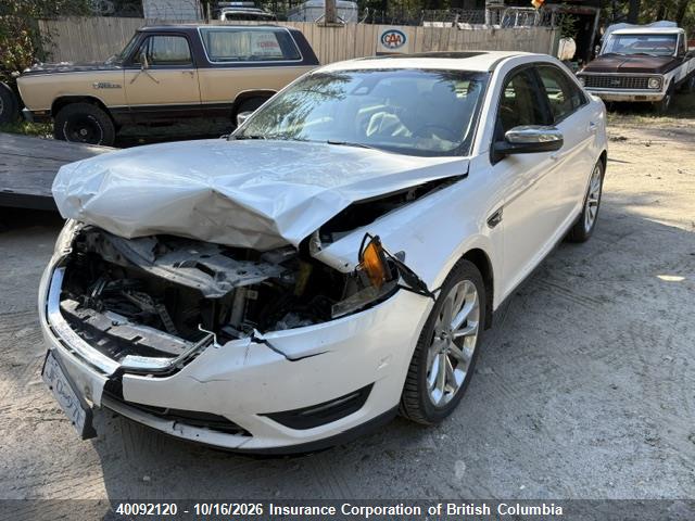 2016 Ford Taurus Limited მანქანა იყიდება აუქციონზე, vin: 1FAHP2J83GG100213, აუქციონის ნომერი: 40092120