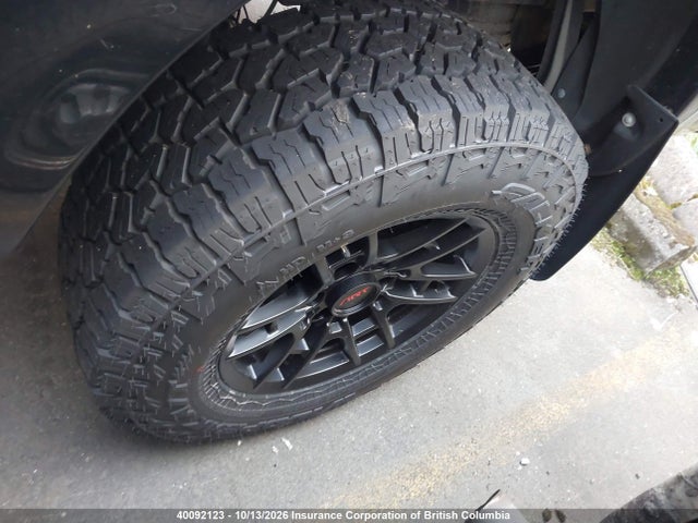 2009 Toyota Tacoma Double Cab მანქანა იყიდება აუქციონზე, vin: 3TMLU42N29M037529, აუქციონის ნომერი: 40092123