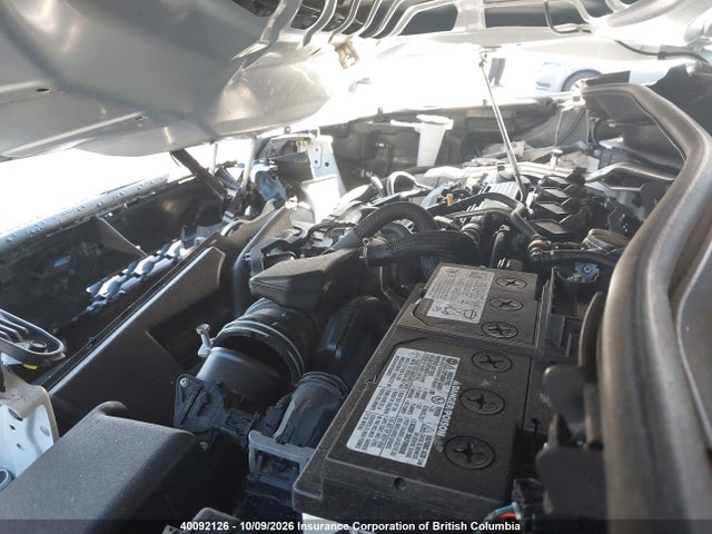 40092126 :رقم المزاد ، 7MUBAABGXNV019896 vin ، 2022 Toyota Corolla Cross Le مزاد بيع