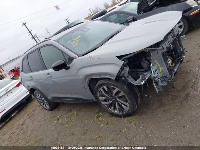 40092164 :رقم المزاد ، JF2SLDTC7SH407588 vin ، 2025 Subaru Forester Touring مزاد بيع