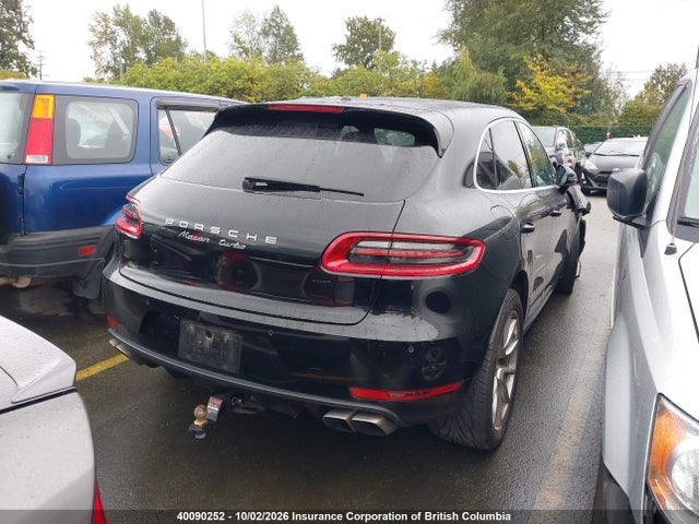WP1AF1A57FLB95684 Porsche Macan Turbo