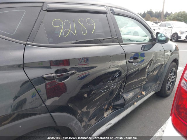 Продаж на аукціоні авто 2019 Hyundai Tucson Se, vin: KM8J23A45KU938665, номер лоту: 40092189