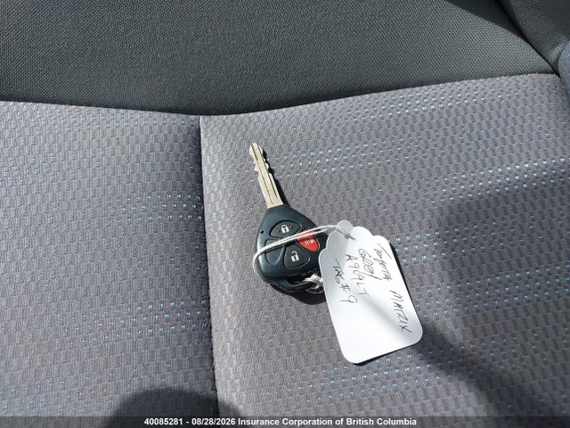 40085281 :رقم المزاد ، 2T1KU4EE6CC815483 vin ، 2012 Toyota Matrix مزاد بيع