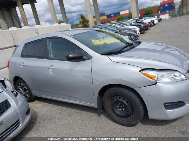 40085281 :رقم المزاد ، 2T1KU4EE6CC815483 vin ، 2012 Toyota Matrix مزاد بيع