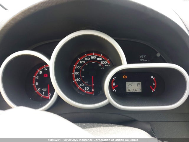 40085281 :رقم المزاد ، 2T1KU4EE6CC815483 vin ، 2012 Toyota Matrix مزاد بيع