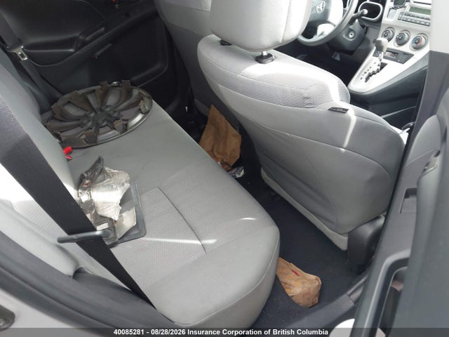 40085281 :رقم المزاد ، 2T1KU4EE6CC815483 vin ، 2012 Toyota Matrix مزاد بيع