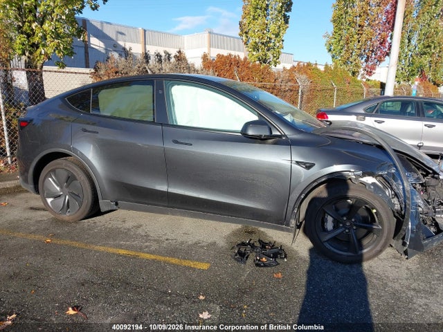 Tesla Model Y 2026 XP7YGDEE4TB749110 Image 12