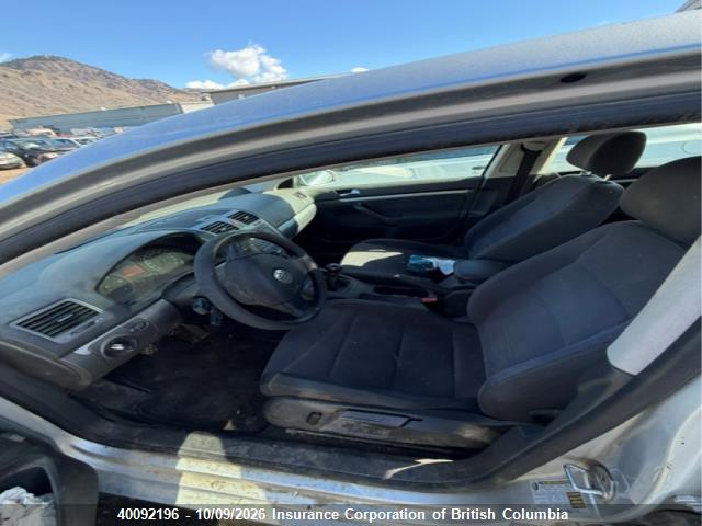 40092196 :رقم المزاد ، 3VWST71K06M614249 vin ، 2006 Volkswagen Jetta مزاد بيع