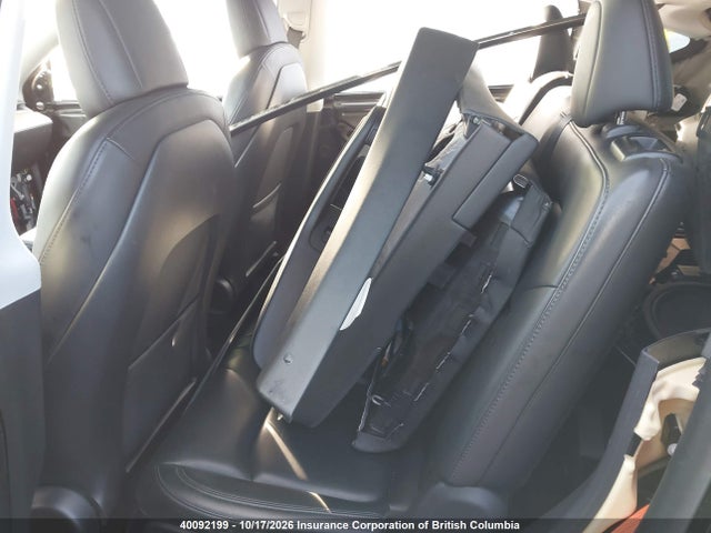 Tesla Model Y 2021 5YJYGAEE7MF256488 Image 8