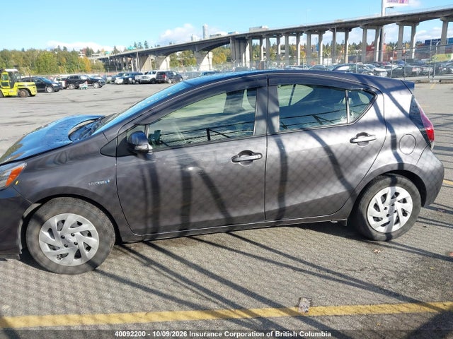 Toyota Prius 2016 JTDKDTB30G1126272 Image 15