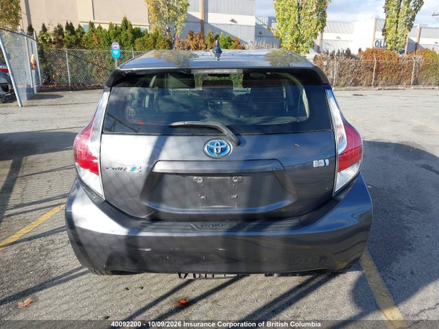 Toyota Prius 2016 JTDKDTB30G1126272 Image 17