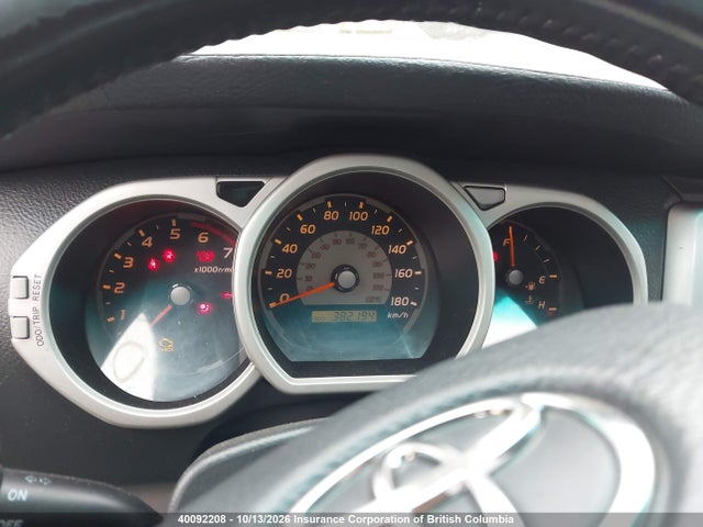 40092208 :رقم المزاد ، JTEBU14R940039408 vin ، 2004 Toyota 4runner Sr5/sport مزاد بيع