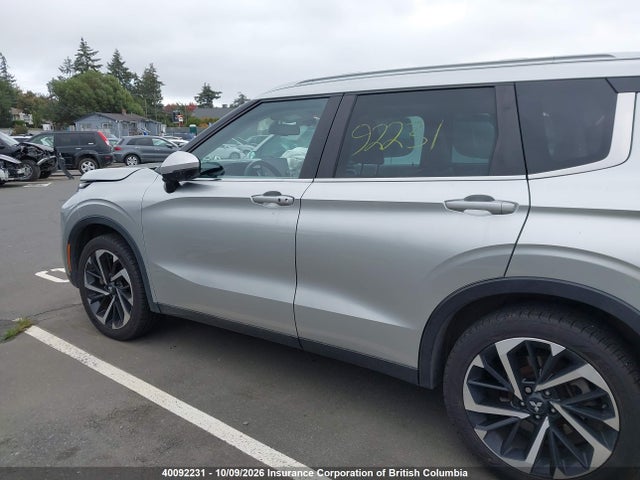 Продаж на аукціоні авто 2023 Mitsubishi Outlander Le/le Premium/noir/se/sel, vin: JA4J4UA88PZ613682, номер лоту: 40092231