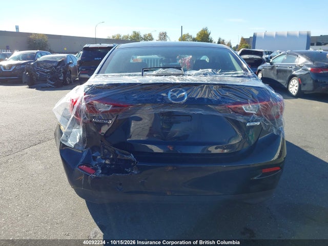 3MZBN1W30JM179346 Mazda 3 Grand Touring