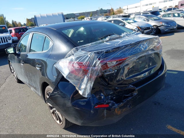 3MZBN1W30JM179346 Mazda 3 Grand Touring