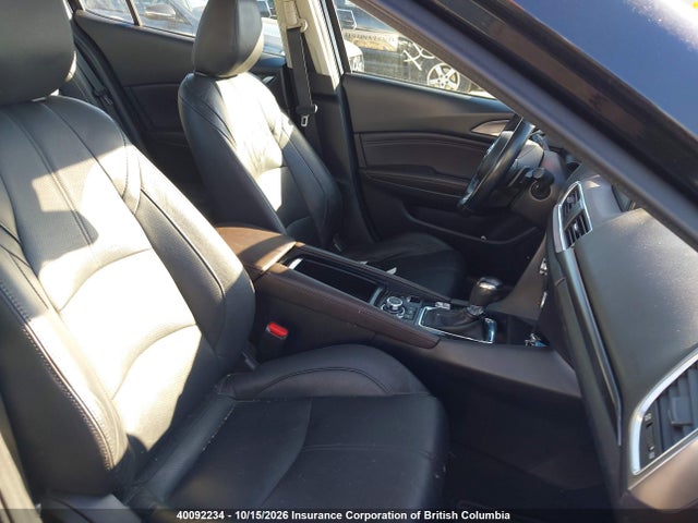 3MZBN1W30JM179346 Mazda 3 Grand Touring